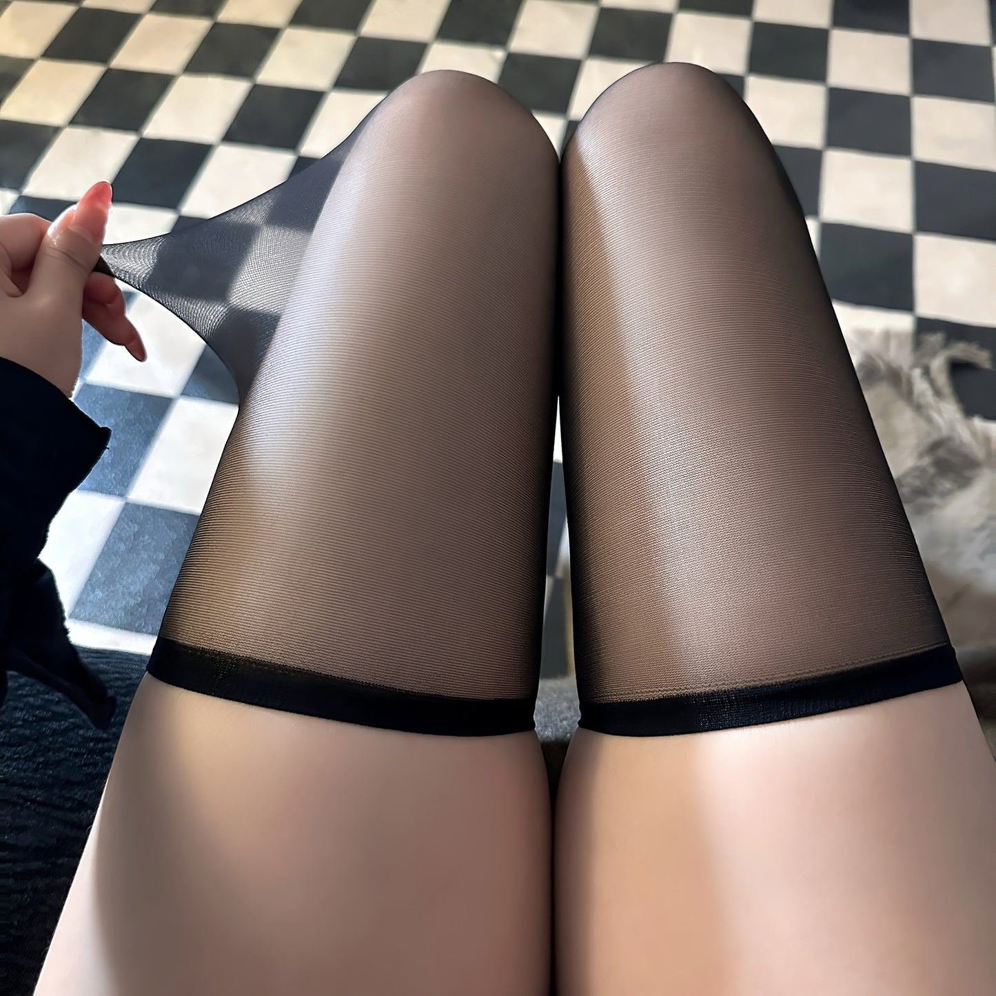 Sheer Thigh-High Stockings (Purple / Black / White / Red) [jX1005]